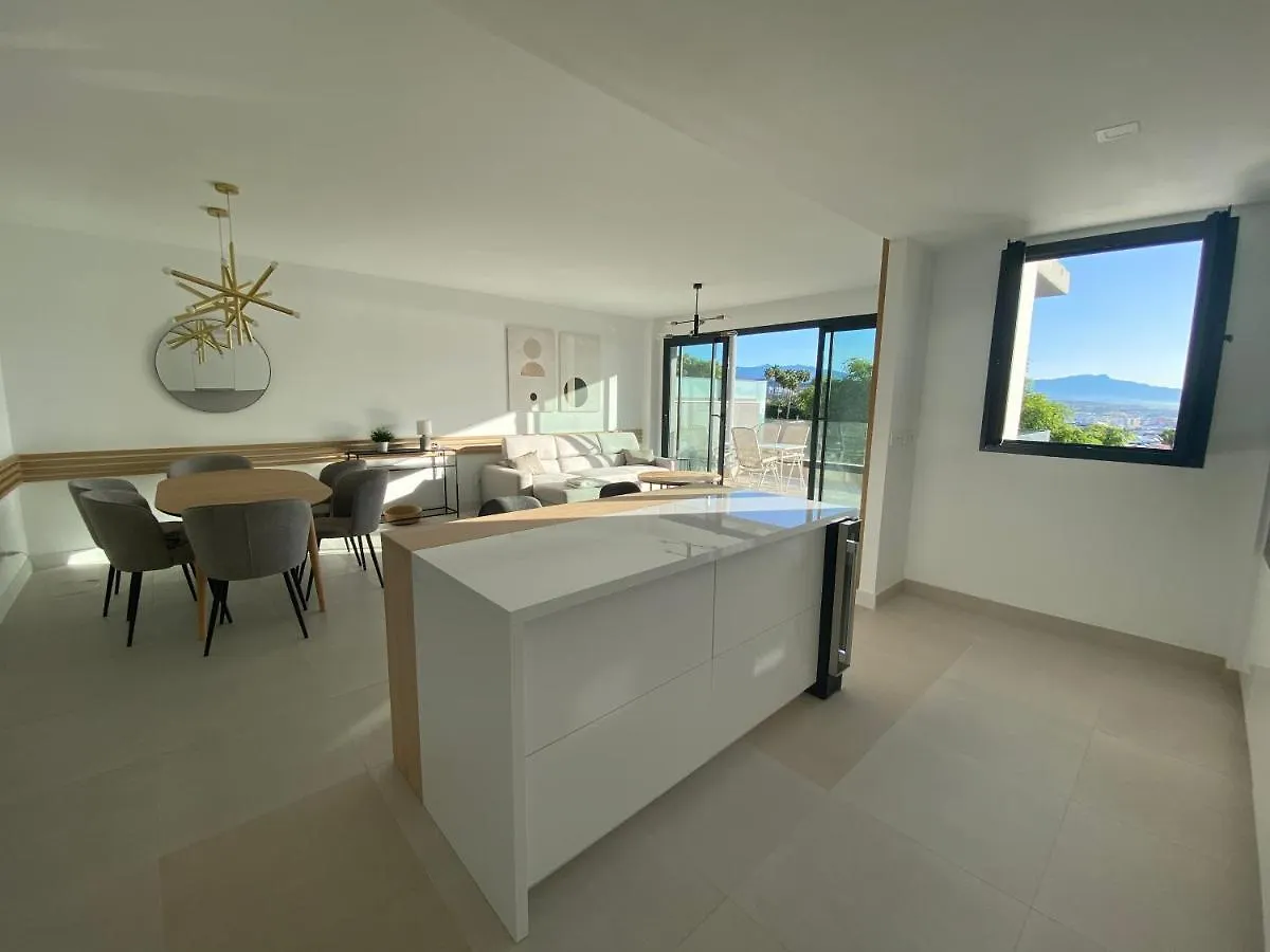 Estepona Luxury Apartment 0*,